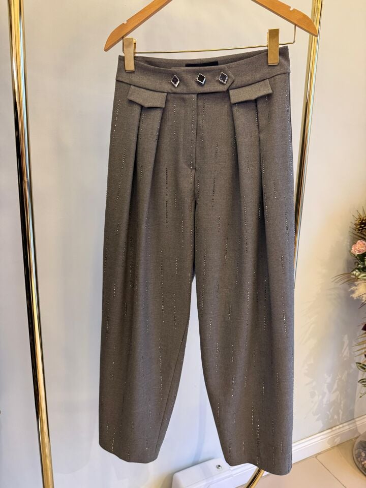 Sagaza Taşlı Pantolon